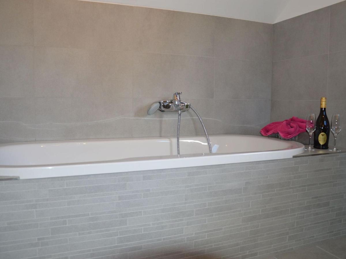 Chalet Only 200 M From Ski Lift With Sauna บาด ไคลน์เคิร์ชไฮม์ ภายนอก รูปภาพ