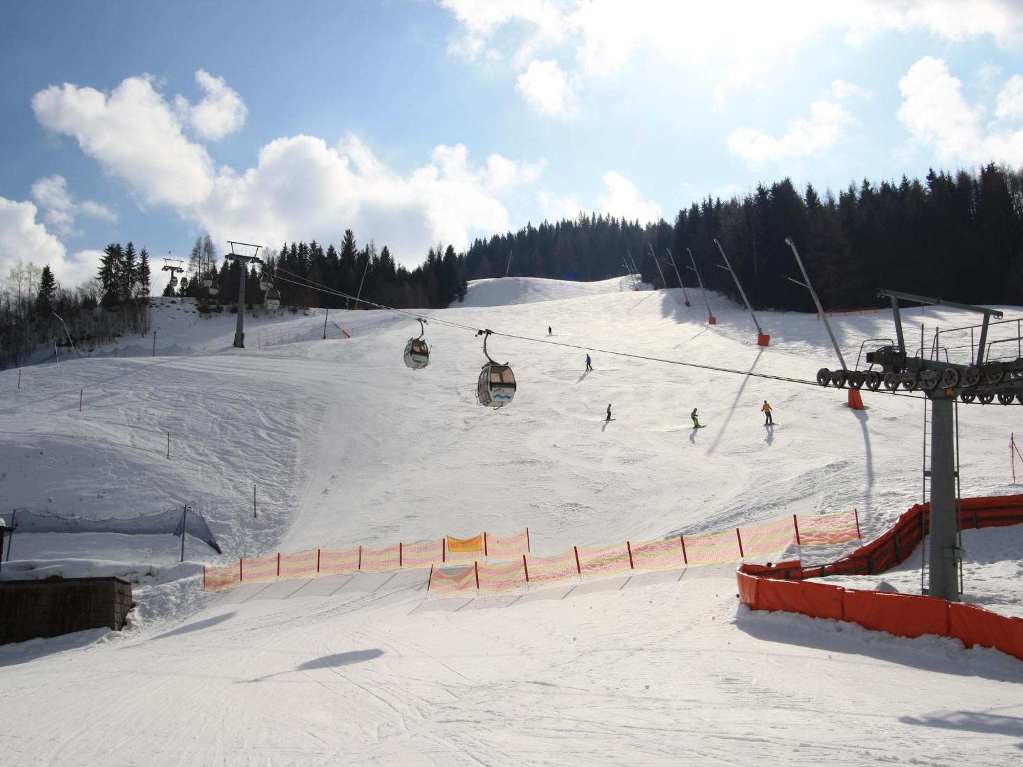 Chalet Only 200 M From Ski Lift With Sauna บาด ไคลน์เคิร์ชไฮม์ ภายนอก รูปภาพ